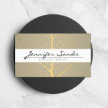 Elegantes Muster mit goldenem Blatt Visitenkarte<br><div class="desc">Ein elegantes Design für Deinen Namen oder Firmennamen auf einem goldenen Blatt. Von der Natur inspiriert. Die erdige Farbpalette beruhigt und der Hauch von Gold verleiht eine luxuriöse Ästhetik. Alle Varianten sind vollständig anpassbar und können für verschiedene Marken geändert werden. Dieses Design ist Teil einer Serie von abgestimmten Büroartikeln. Design...</div>