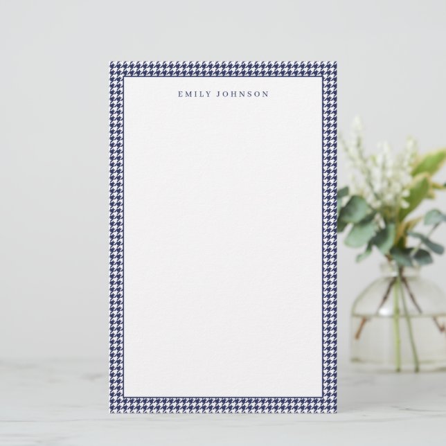 Elegantes Navy Blau Houndstooth Monogramm Briefpapier (Stehend Vorderseite)