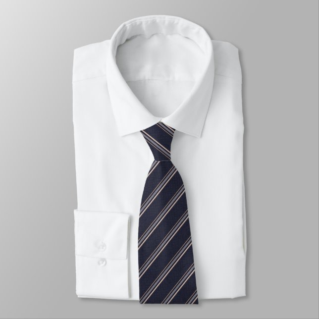 Elegantes Navy Silber-Streifenmuster Krawatte (Gebunden)