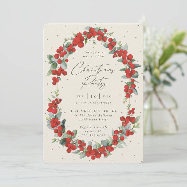 Elegantes Red Berry + Eukalyptus Weihnachtsfest Pa Einladung (Stehend Vorderseite)