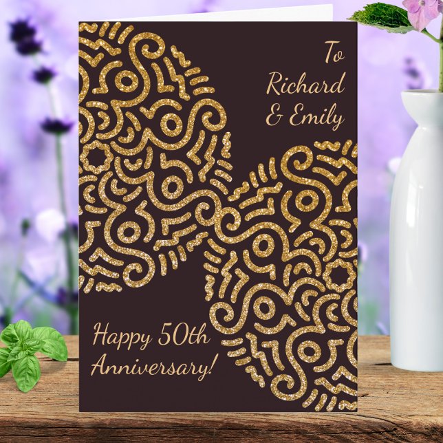 Elegantes Red Gold Mandala Hochzeitstag Karte (Send this card to give your best wishes on the wedding anniversary to the golden couple.)