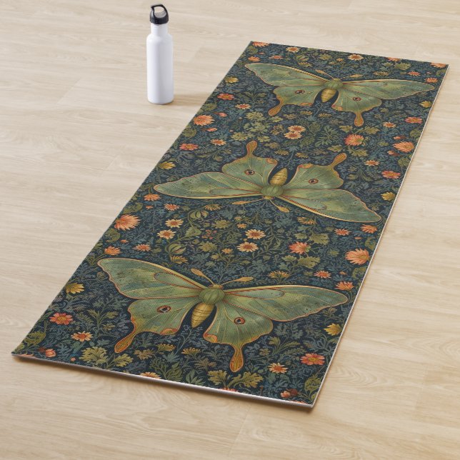 Elegantes Retro boho Luna moth botanisch Yogamatte (Beispiel)