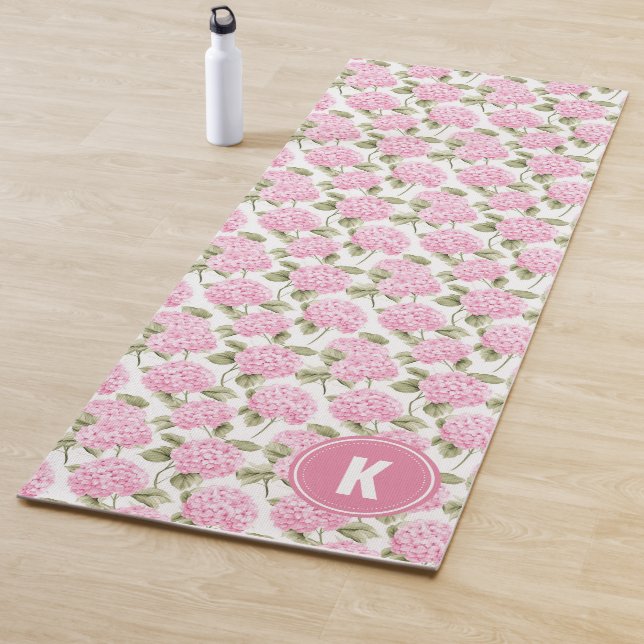 Elegantes rosa Hydrangeen-Blumenmuster-Monogramm Yogamatte (Beispiel)