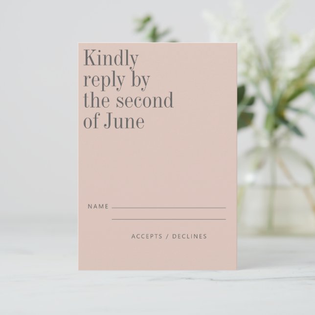 Elegantes Rosa Minimalistisch Moderne Hochzeit RSVP Karte (Stehend Vorderseite)