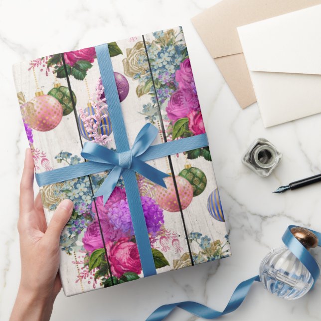 Elegantes rosa und lila Weihnachtsblumenmuster Geschenkpapier (Schenken)