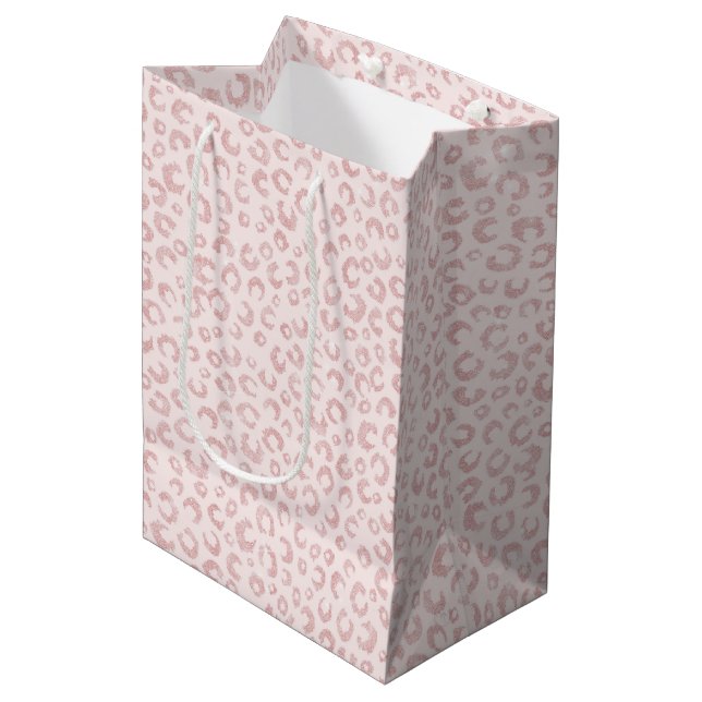 Elegantes Rose Gold Glitzer Leopard Muster Mittlere Geschenktüte (Vorderseite Schrägansicht)