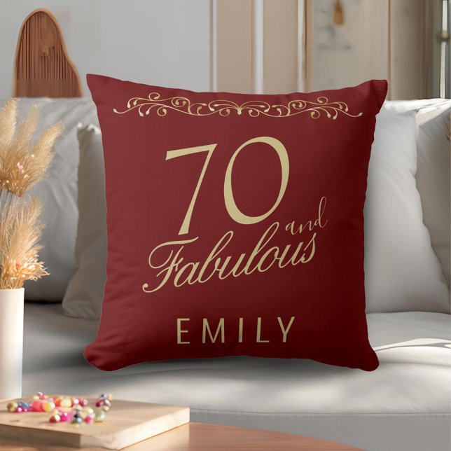 Elegantes Rot 70 und fabelhaftes Ornament 70. Gebu Kissen (Von Creator hochgeladen)