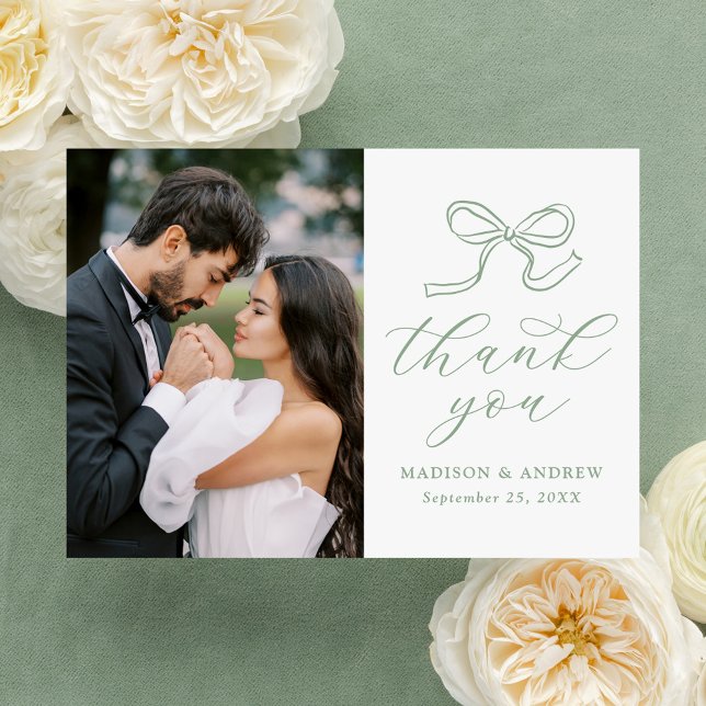 Elegantes Sage Green Bow Foto Hochzeit Dankeskarte (Von Creator hochgeladen)