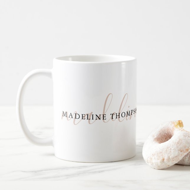 Elegantes Schlichtes Boho-Neutral-Beige-Skript Kaffeetasse (Mit Donut)