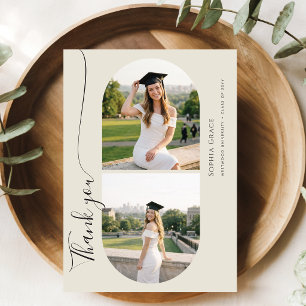 Elegantes Schrift Grad Arch Foto Abschlussfeier Dankeskarte