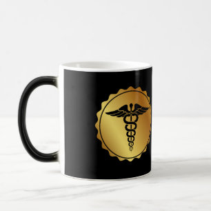 Elegantes Schwarz&Gold-Caduceus-Medizinemblem Verwandlungstasse
