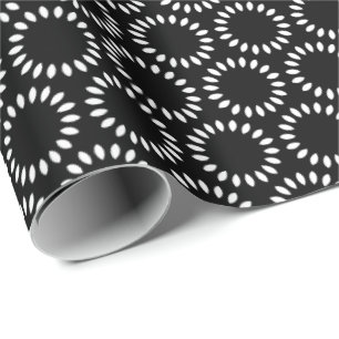 Elegantes Schwarz-Weiß-Blüten-Mandala-Muster Geschenkpapier