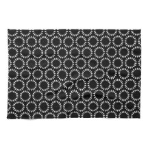 Elegantes Schwarz-Weiß-Blütenblatt-Mandala-Muster