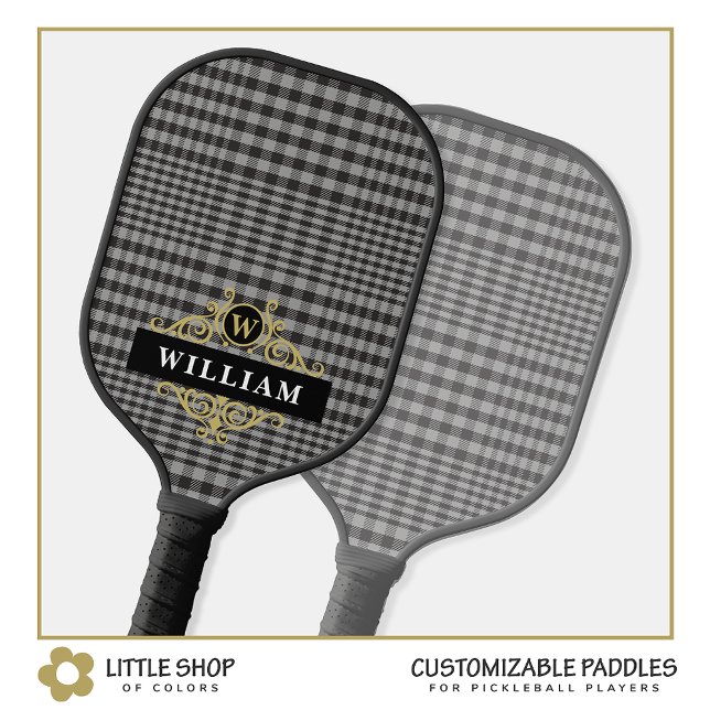 Elegantes Schwarzes Graues Kariertes Goldmonogramm Pickleball Schläger (Von Creator hochgeladen)