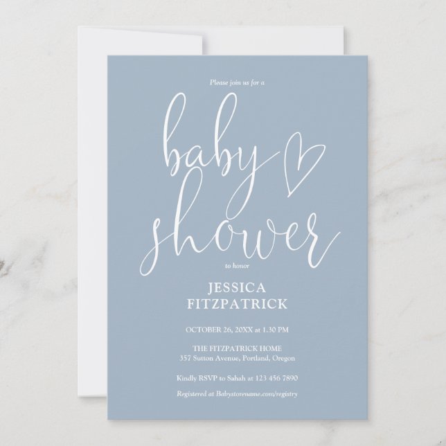 Elegantes Script Dusty Blue Baby Shower Einladung (Vorderseite)