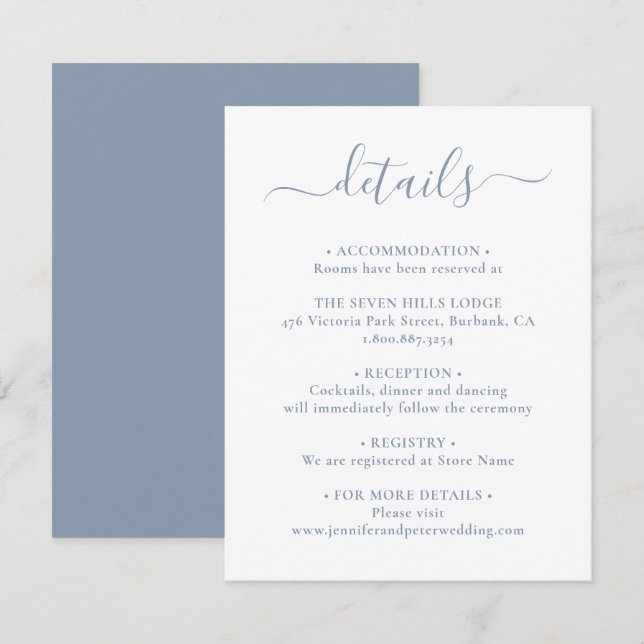 Elegantes Script Dusty Blue Wedding Details Begleitkarte (Vorne/Hinten)