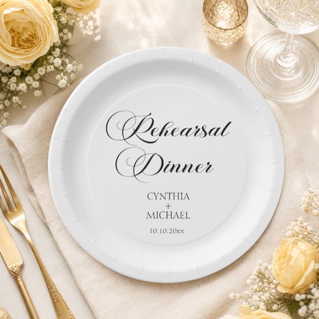 Elegantes Script Hochzeit Probe Dinner Pappteller (Von Creator hochgeladen)