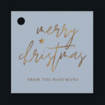 Elegantes Script Merry Christmas Gold Star Blue Geschenkanhänger<br><div class="desc">Diese stilvollen Weihnachtsgeschenke-Tags sind mit elegantem Typografie-Lesen,  "Frohe Weihnachten" in den Imitaten goldenen Folie,  zusammen mit einem kleinen Star-Akzent. Die Hintergrundfarbe kann auf jede gewünschte Farbe angepasst werden! Die Rückseite enthält Imitate mit goldenen Streifen aus der Folie. Ideal für den Einsatz als Geschenketiketten oder Gastgeschenk Tags!</div>