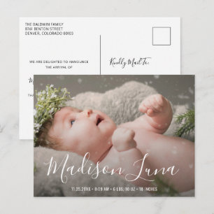 Elegantes Script Name Baby Girl Foto Birth Ankündigungspostkarte