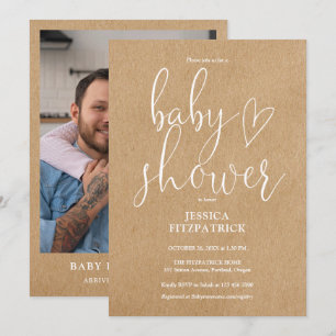 Elegantes Script Rustic Kraft Foto Baby Shower Einladung