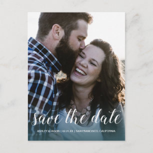 Elegantes Script Save the Date Verlobung Foto Ankündigungspostkarte