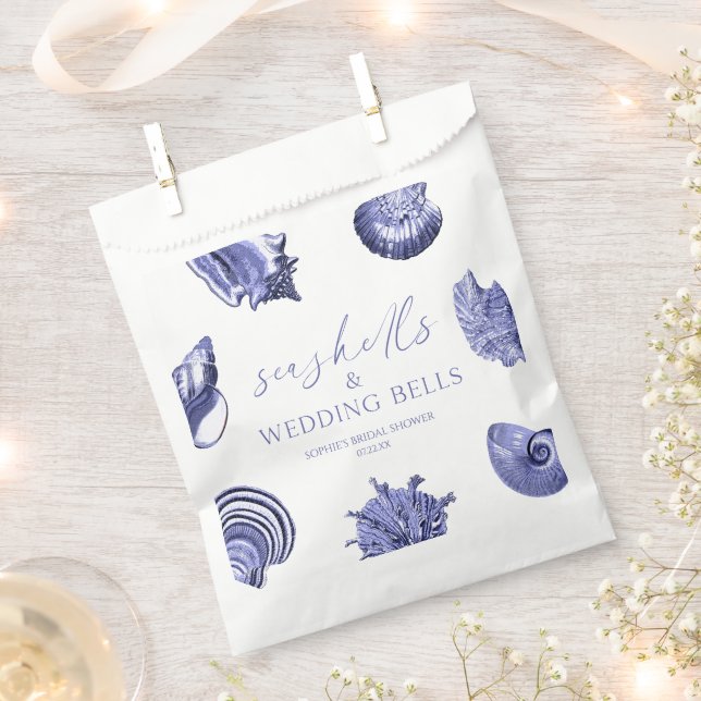 Elegantes Seashells & Wedding Bells Brautparty Geschenktütchen (Ausgeschnitten)