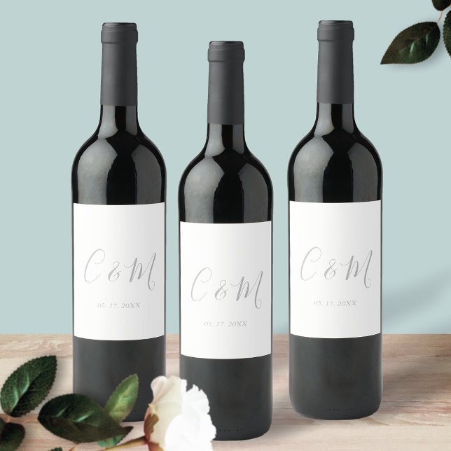 Elegantes Silver Monogram Wedding Wine Label Weinetikett (Von Creator hochgeladen)