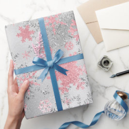 Elegantes Silver Pink Weihnachten Schneeflockenmus Geschenkpapier
