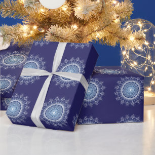 Elegantes Snowflake Mandala Blue Wrapping Paper Geschenkpapier