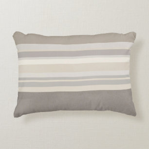 Elegantes Taupe-Creme- und Grau gestreiftes Farmho Dekokissen