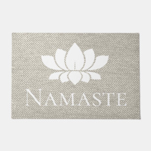 Elegantes Taupe-Fischgrätenmuster Namaste weißes Fußmatte