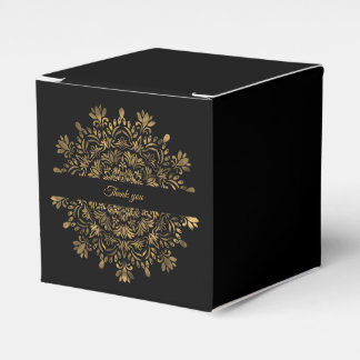 Elegantes traditionelles Mandala für eine Luxushoc Geschenkschachtel