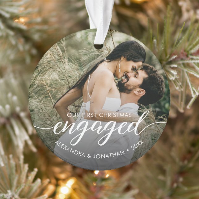 Elegantes Verlobtes First Christmas Custom Foto Ornament (Baum)