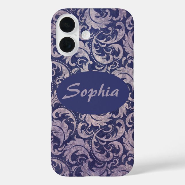 Elegantes, Vintages Lila Damask-Muster iPhone 16 Hülle (Rückseite)