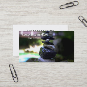 Elegantes Wasserfarblogo Zen-Yoga-Heilung Visitenkarte