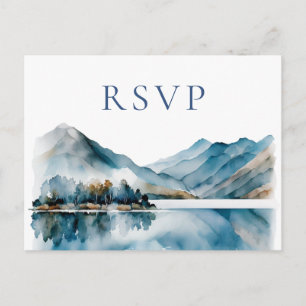 Elegantes Watercolor Forest Mountains Hochzeit RSV Postkarte