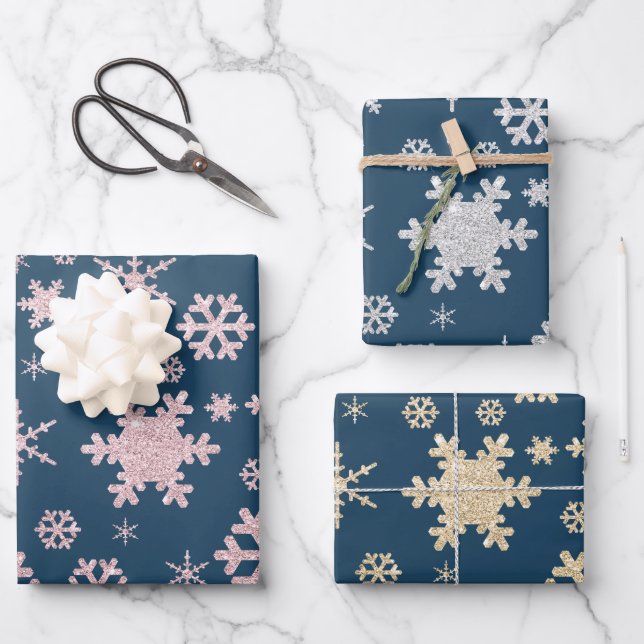 Elegantes Weihnachtsschneeflockenmuster Geschenkpapier Set (Vorderseite)