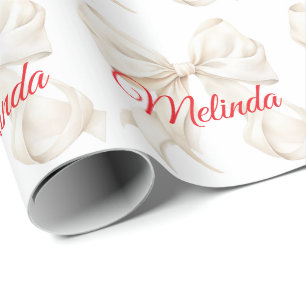 Elegantes weißes Band roter Name Weihnachten Geschenkpapier