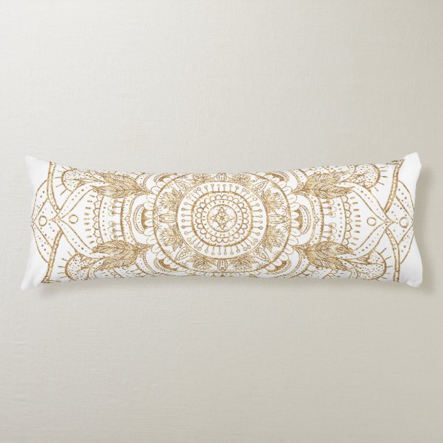 Elegantes White & Gold Mandala Handgezeichnetes De Seitenschläferkissen (Vorderseite)