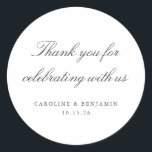 Elegantes White Script Wedding Custom Vielen Dank Runder Aufkleber<br><div class="desc">Stilvolle formale klassische traditionelle Schrift Elegant Wedding Custom Vielen Dank klassische Rundsticker in Weiß mit schwarzer Typografie</div>