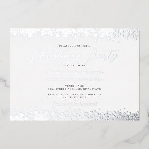 Elegantes White Silver Snowflake Weihnachts-Party Folieneinladung