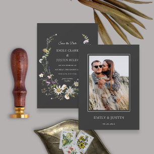 Elegantes Wildblume Schwarzes Foto Save the Date Einladung