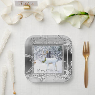 Elegantes Winter-Wunderland-Weihnachtshirsch Pappteller