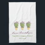 Elegantes Zuhause Sweet Zuhause-Monogramm | Lavend Geschirrtuch<br><div class="desc">Elegante Zuhause Sweet Zuhause und Family Monogram | Lavendel. Dies ist eine Vorlage, mit der Sie Ihre Familiendaten hinzufügen können.</div>