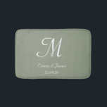 Elegantsage Green Monogram Name Newlyweds Badematte<br><div class="desc">Elegantsage Green und White Monogram Name Newlyweds Bath mat</div>