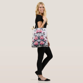 Eleganz in Blüten: Florale Harmonie gedruckt Tasche