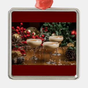 **ELEGANZ MIT EINIGEN KLEINEN UND SALUTATIONEN** ORNAMENT AUS METALL