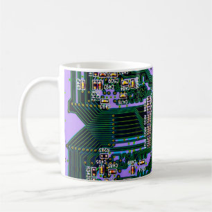 Elektronische Leiterplatte Nahaufnahme. Hintergrun Kaffeetasse