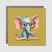 Eléphant bébé sage