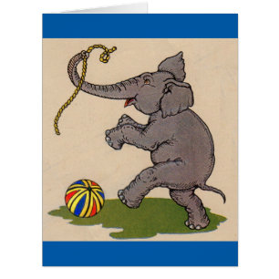 éléphant heureux jouant avec la corde et le ballon